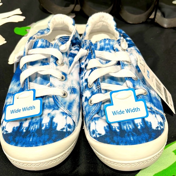 NWT Time and Tru Blue Tie Dye Memory Foam Slip-Ons, Sz 6.5W - Picture 8 of 11